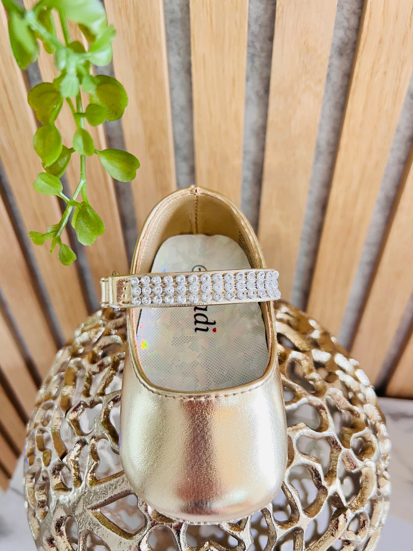 Aadi Gold baby sneaker