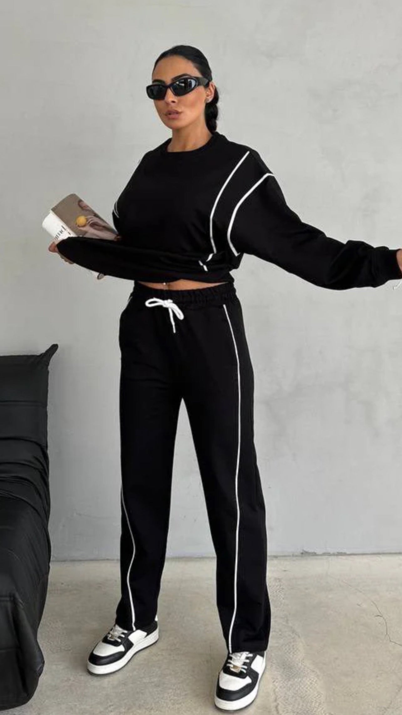 Double line gray set