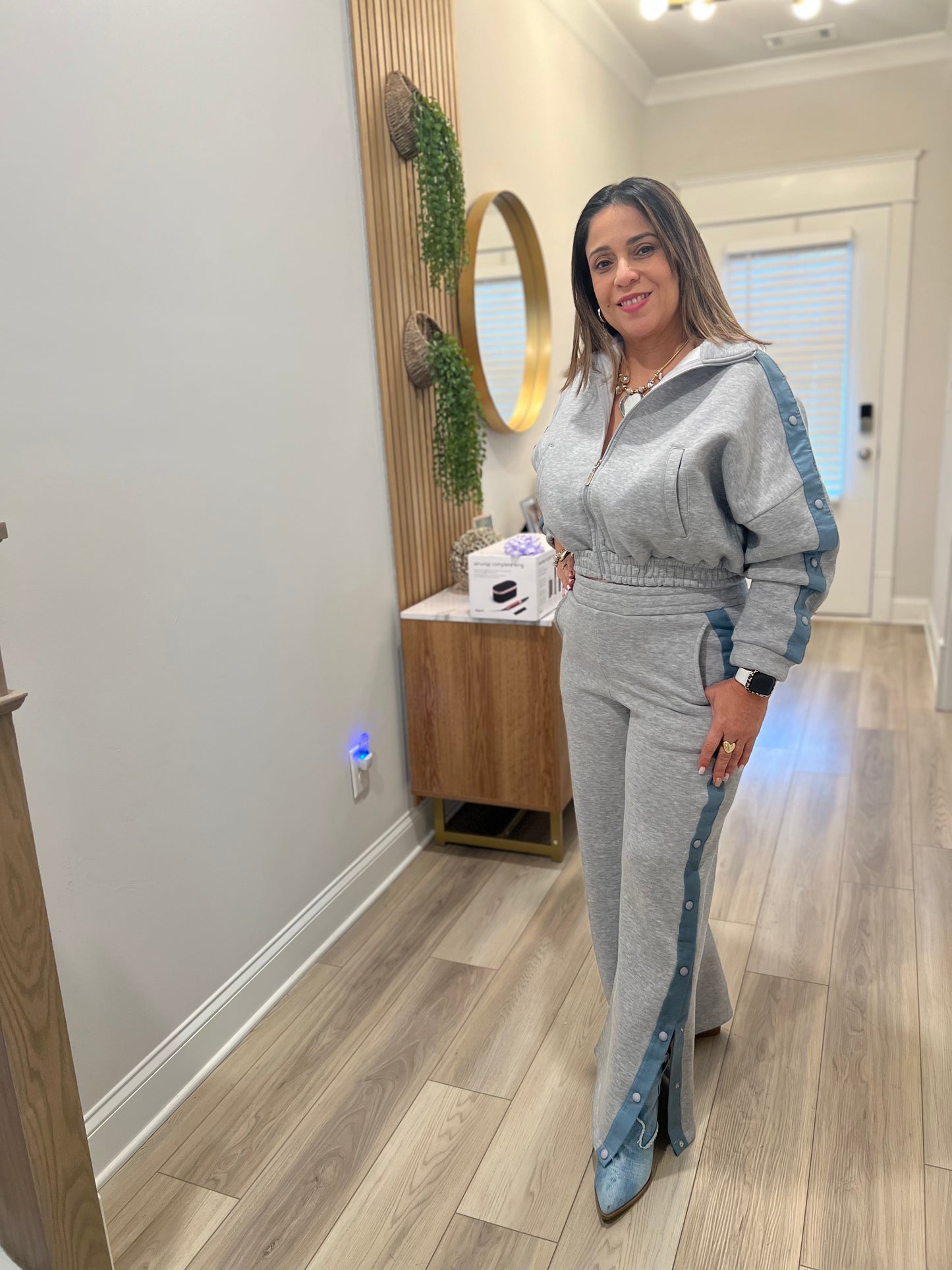 Gray set with light blue line and brooches