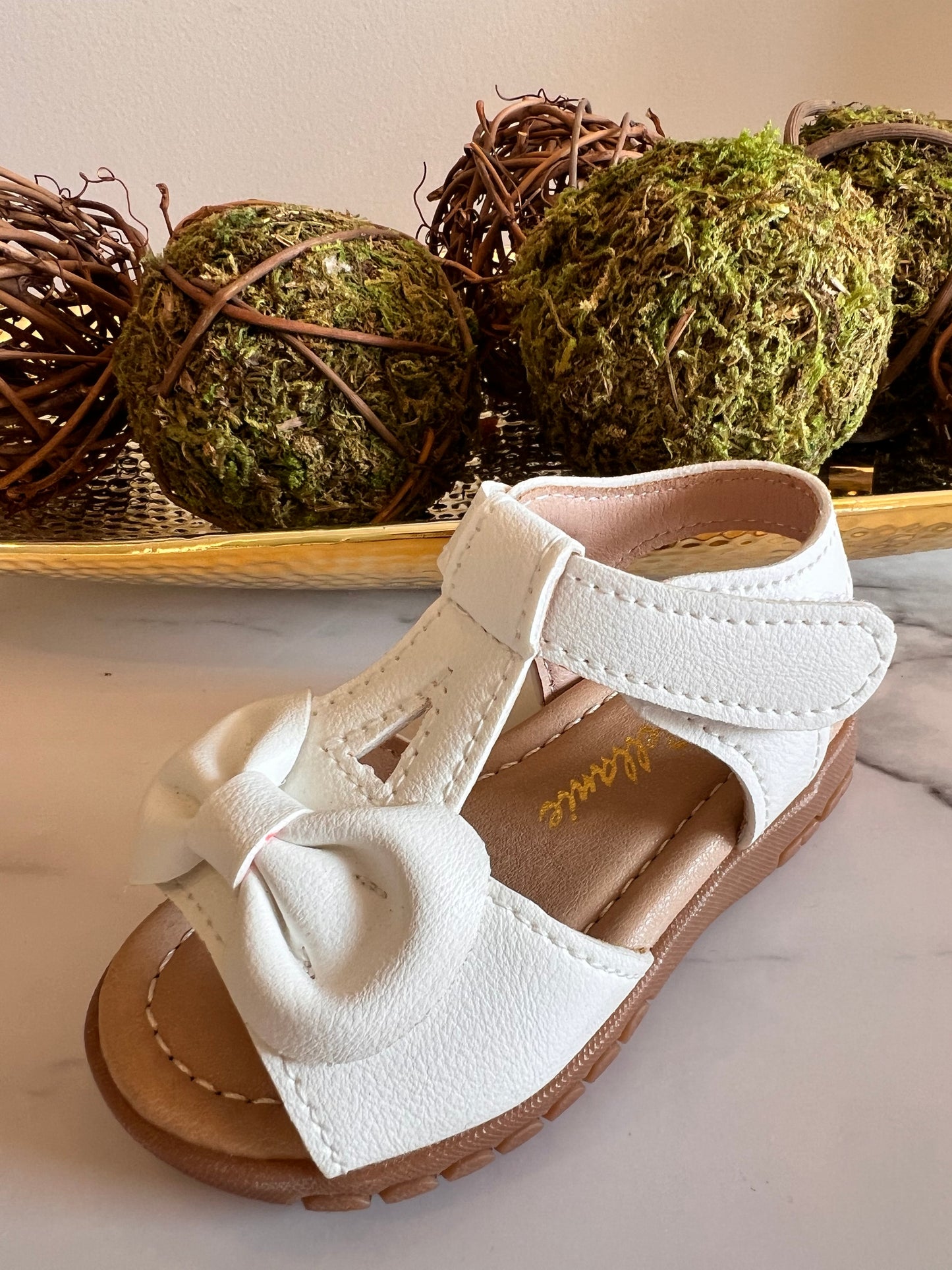 Cindy-18B Pink girl's sandal with bow on front