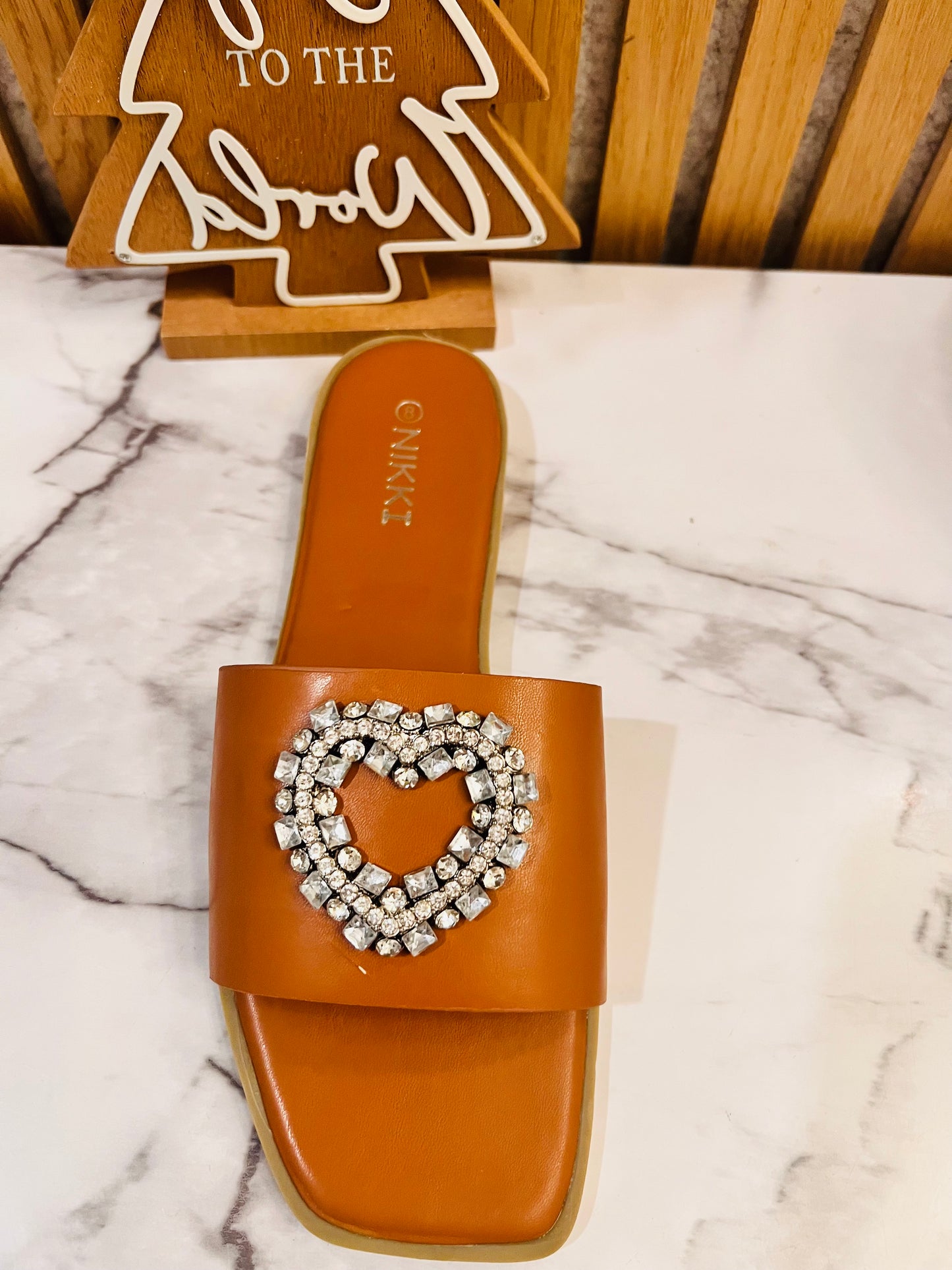 NK205 clear flat sandal with silver heart stones
