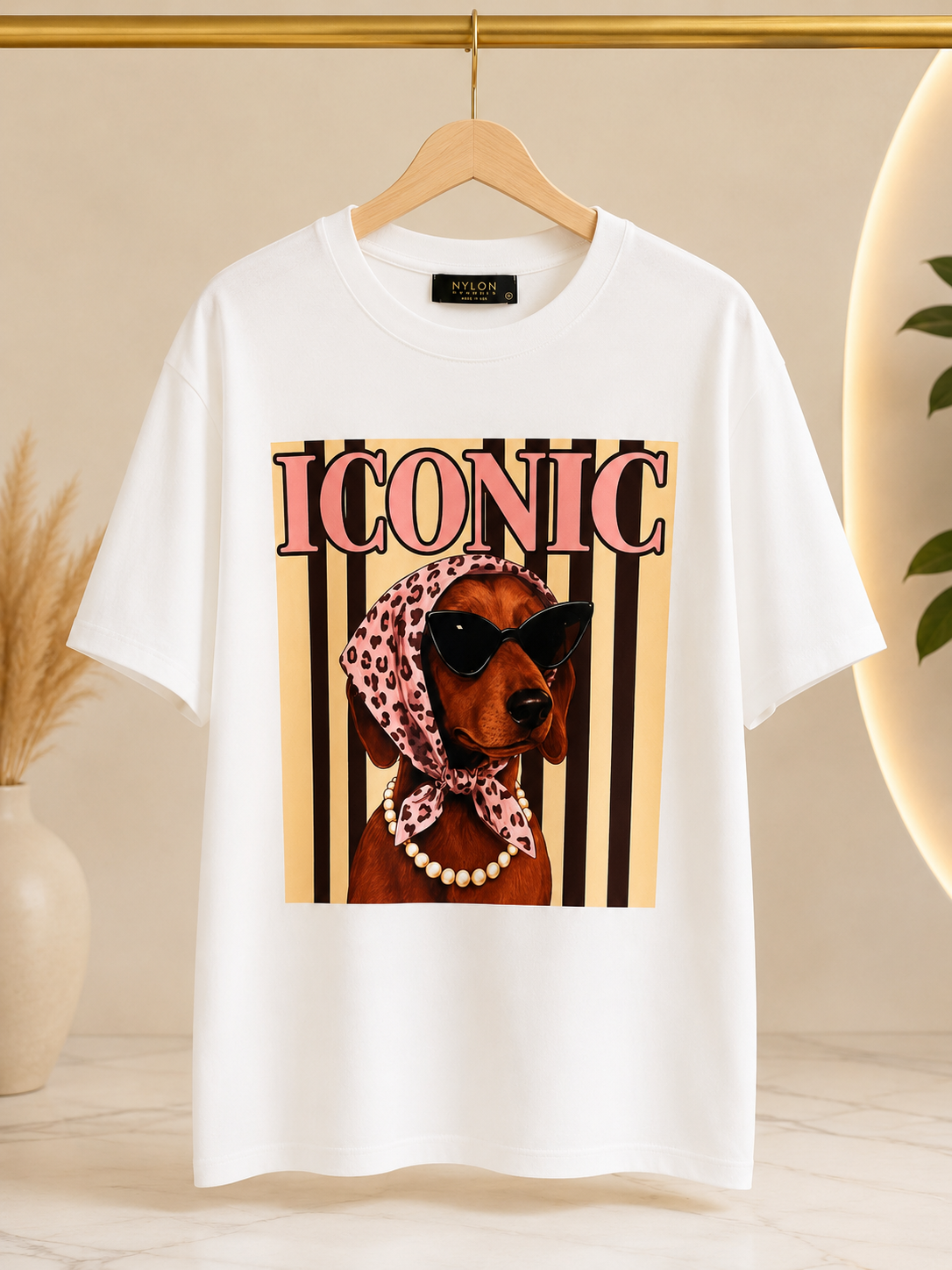 T-shirt Iconic dog