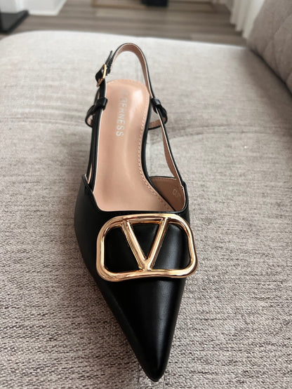 Camel Valentino-style pointed shoe with mini heel