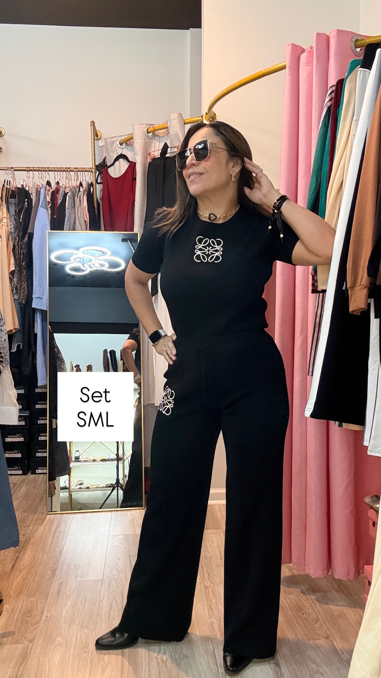 Vicky Set