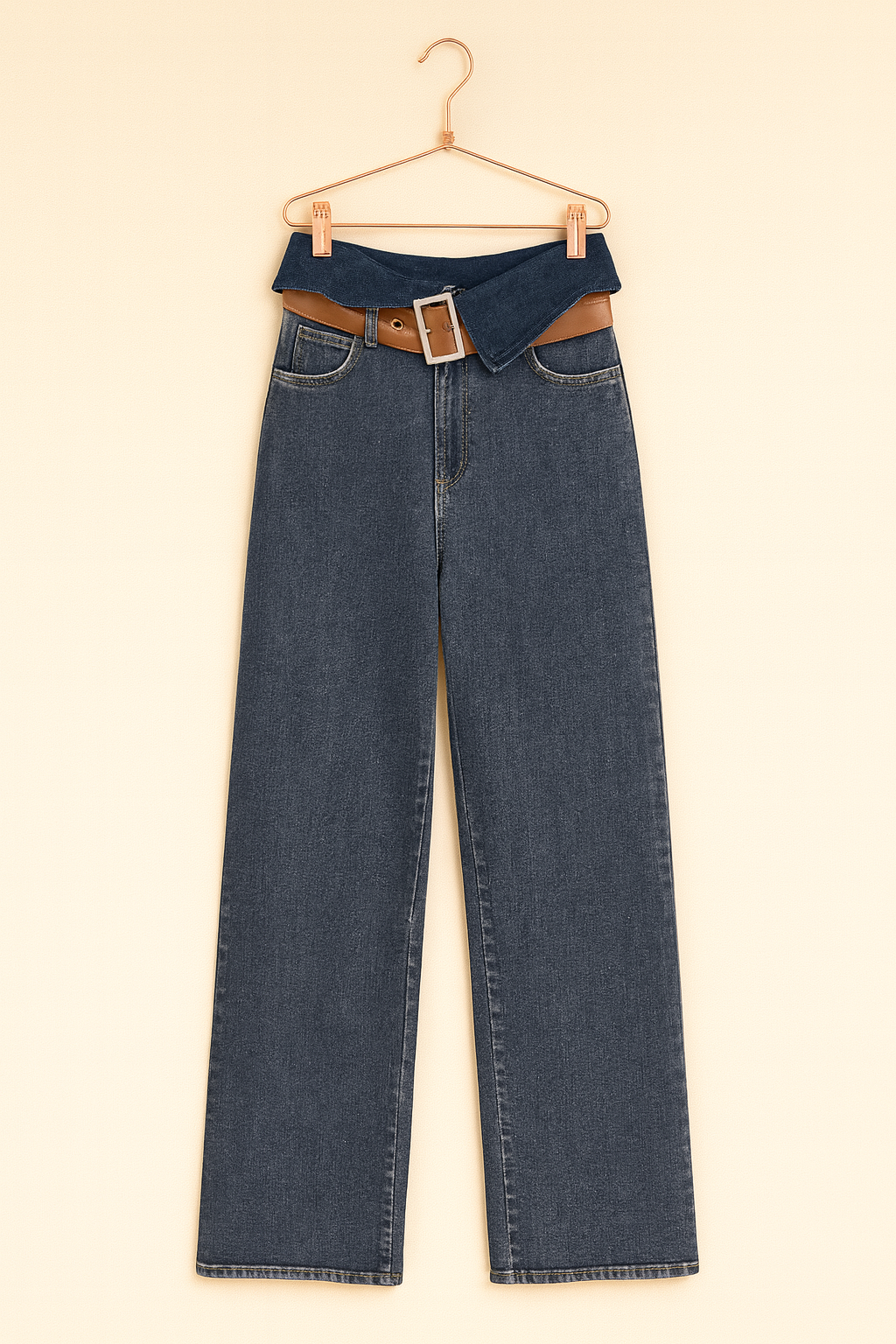 Camel jeans and leatherette set