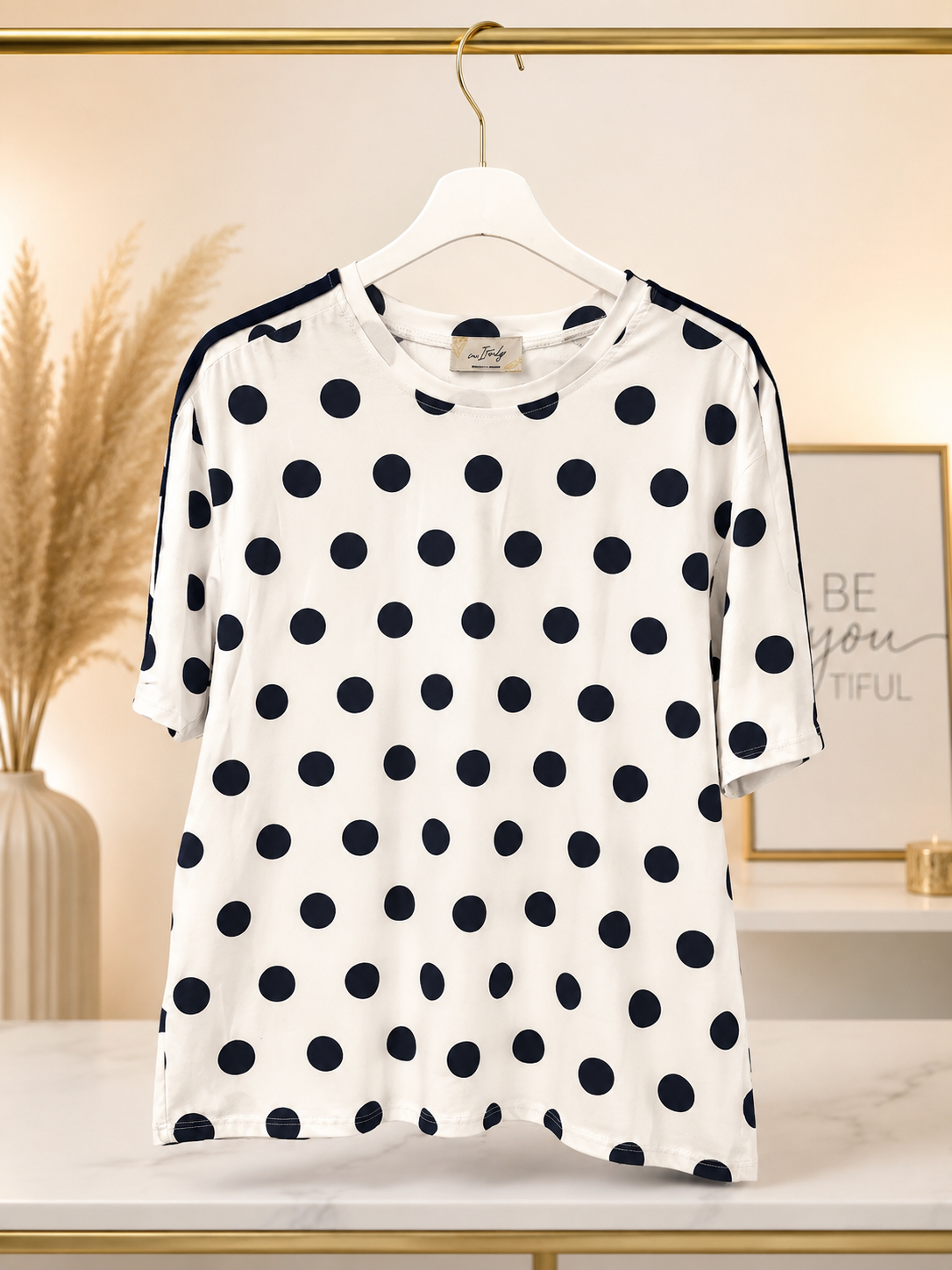 T-shirt polka dots